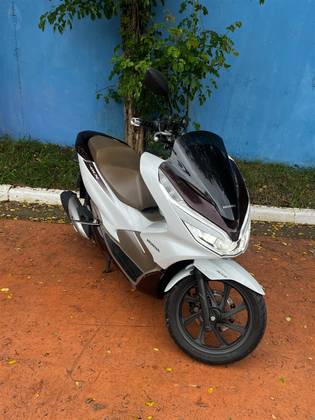 HONDA PCX DLX HONDA PCX DLX